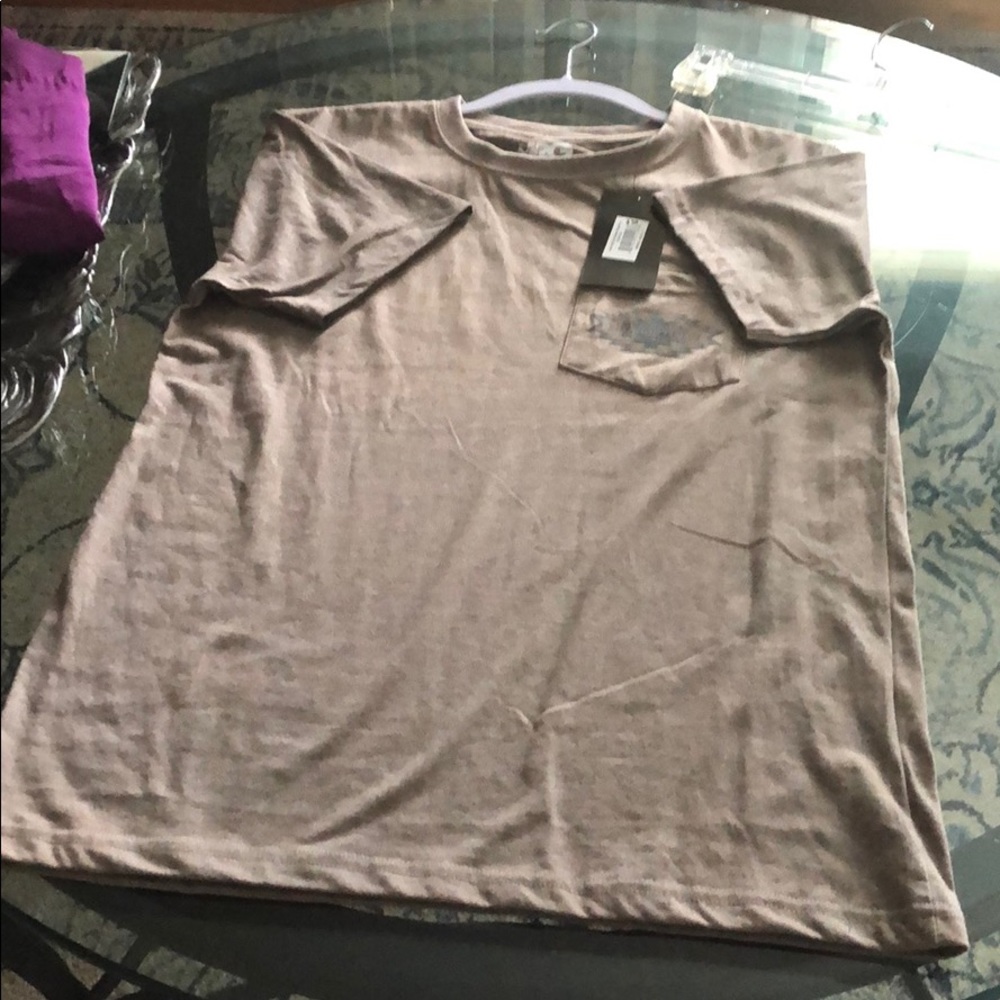 NWT T-Shirt